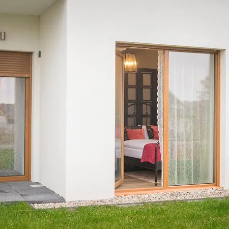 Sloneczna Polana, Myweek Kudowa-Zdrój