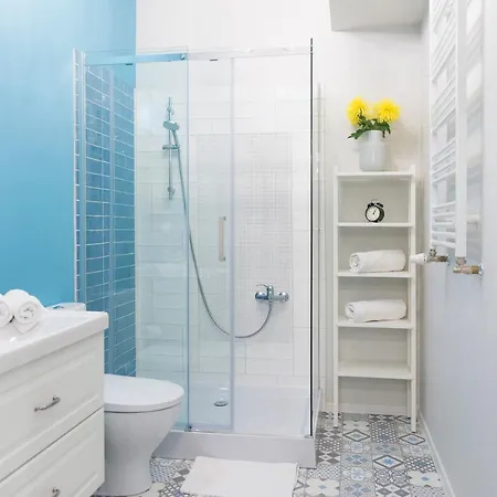 Sloneczna Polana, Myweek Lejlighed