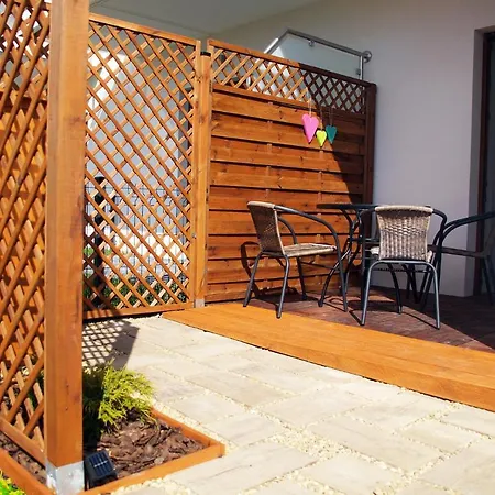 Sloneczna Polana, Myweek *