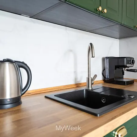 Sloneczna Polana, Myweek Kudowa-Zdrój