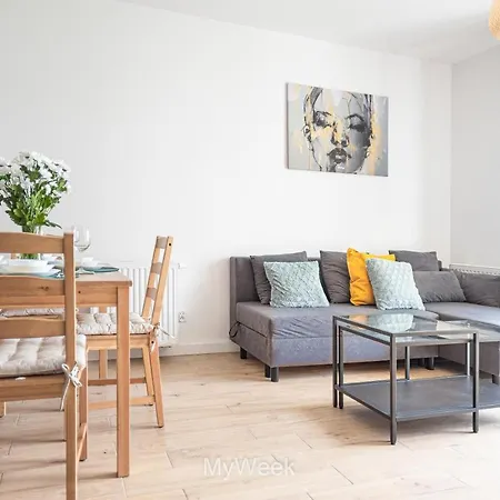 Słoneczna Polana, Myweek Apartament *