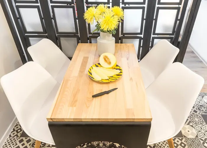 Sloneczna Polana, Myweek *