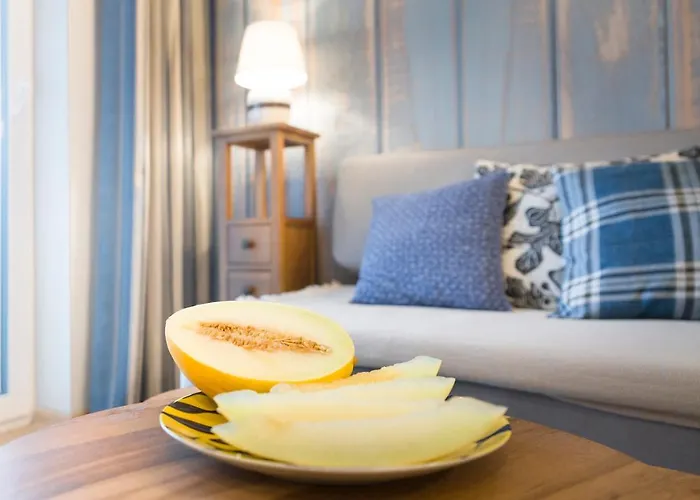 Sloneczna Polana, Myweek 아파트 *