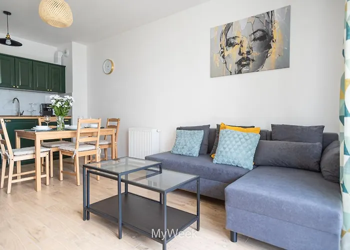 Sloneczna Polana, Myweek 쿠도바-즈루이