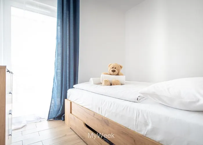 Sloneczna Polana, Myweek 아파트