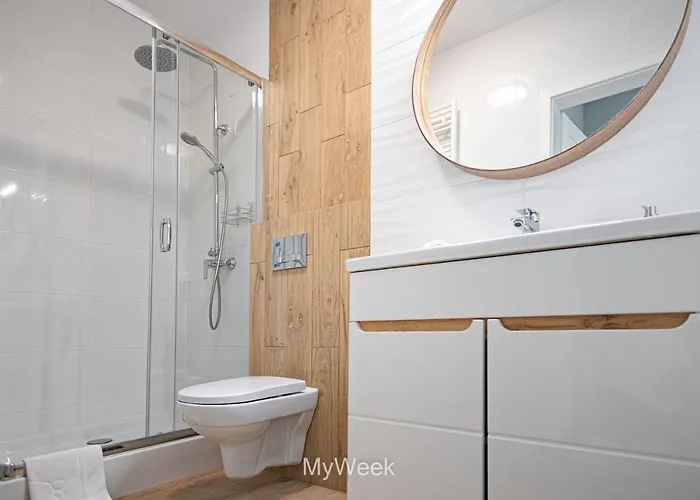 Sloneczna Polana, Myweek 아파트