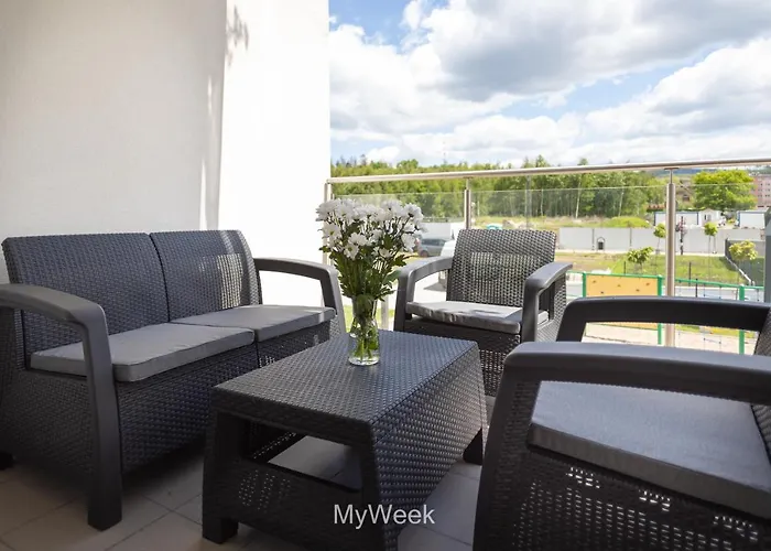 Sloneczna Polana, Myweek *