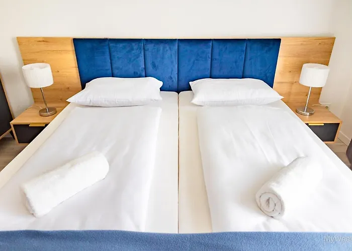 Sloneczna Polana, Myweek 아파트 *